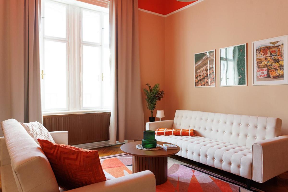 4Ty3 Apartments - Stadtpark City Apartment Is Calling Vienna Luaran gambar